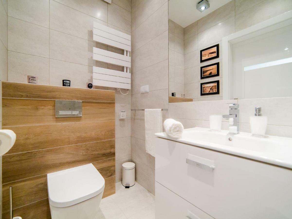 Lucky40 - Apartament Z Widokiem Na Morze, Spa Gratis, Dwie Sosny 尤斯托尼莫斯基 外观 照片
